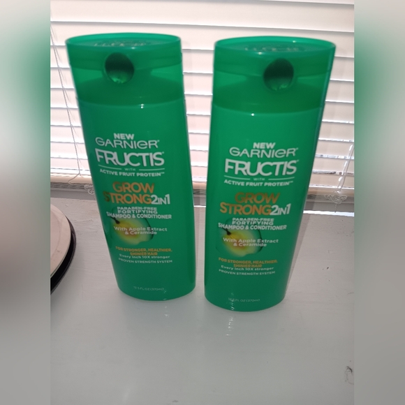 Garnier Fructis Grow Strong 2 in 1, 12.5oz  Lot of 2 - Picture 1 of 7
